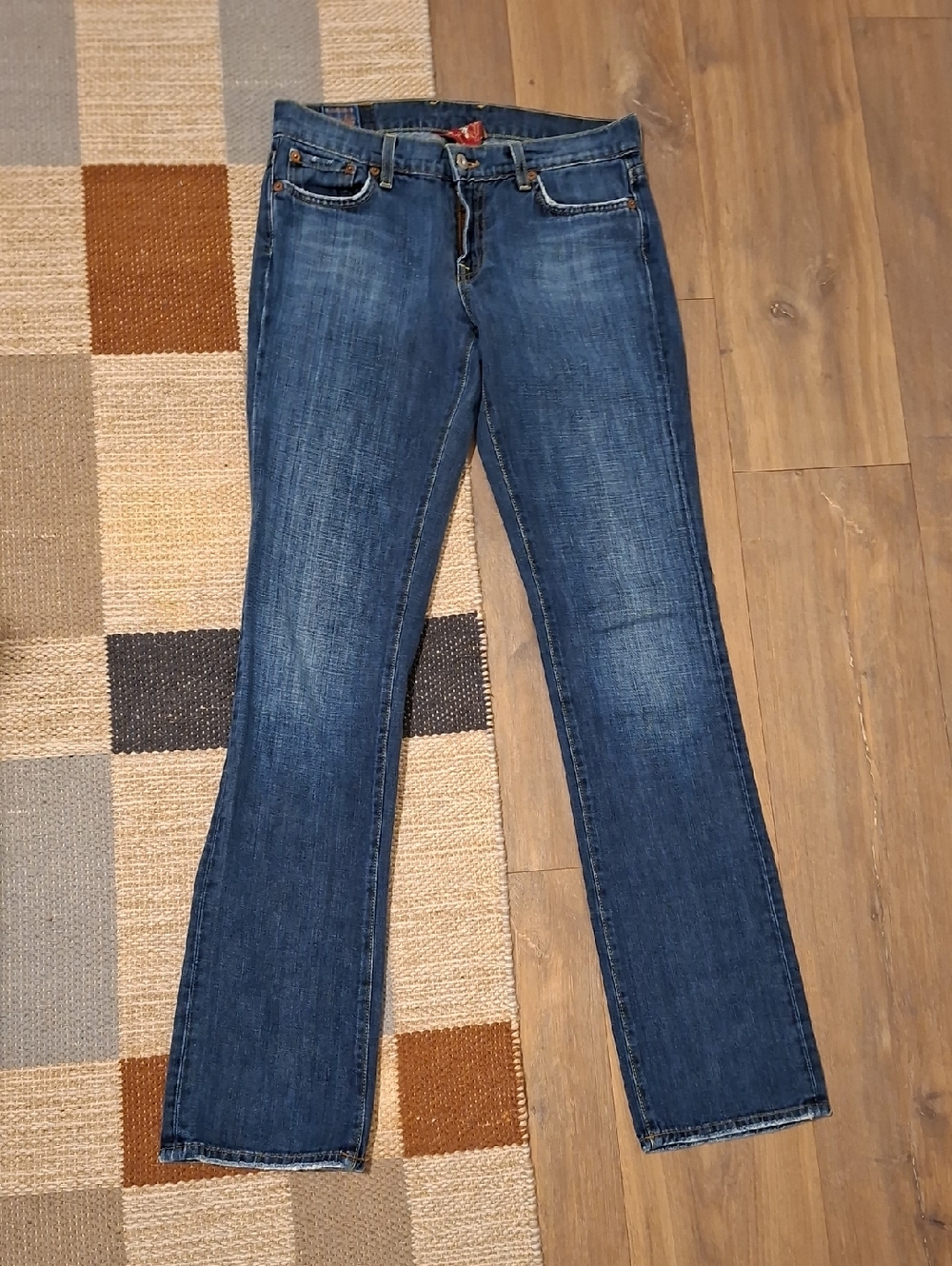 Lucky Brand Vintage Sundown Straight (Baby Bootcut) Low-rise Jeans (Size 4/27")